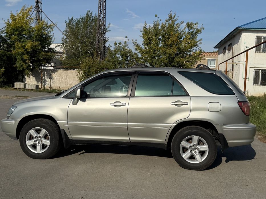 Lexus RX300 1 поколение