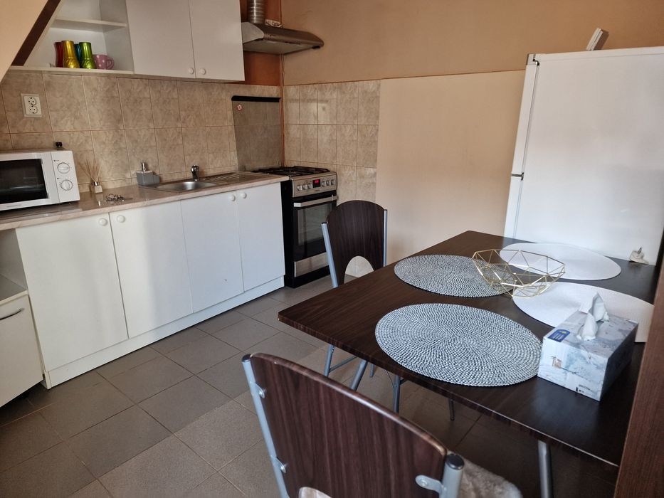 Apartament de Închiriat - Lângă Facultatea de Stomatologie