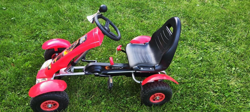 Vând cart cu roti de cauciuc  3 -6 ani