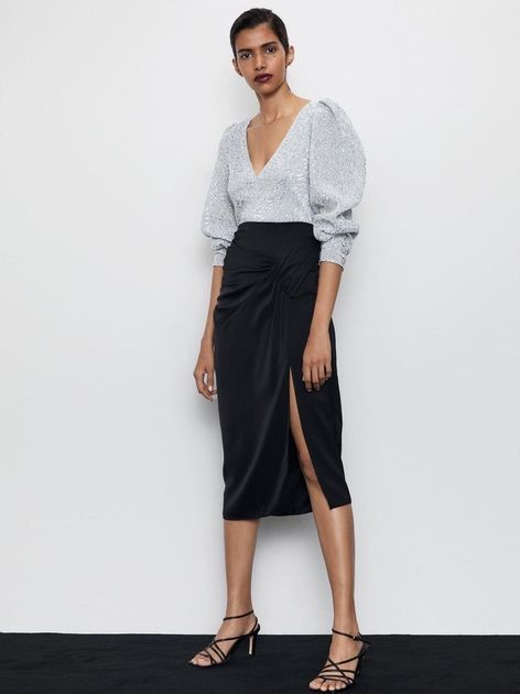 Топ  с пайетками женский Zara