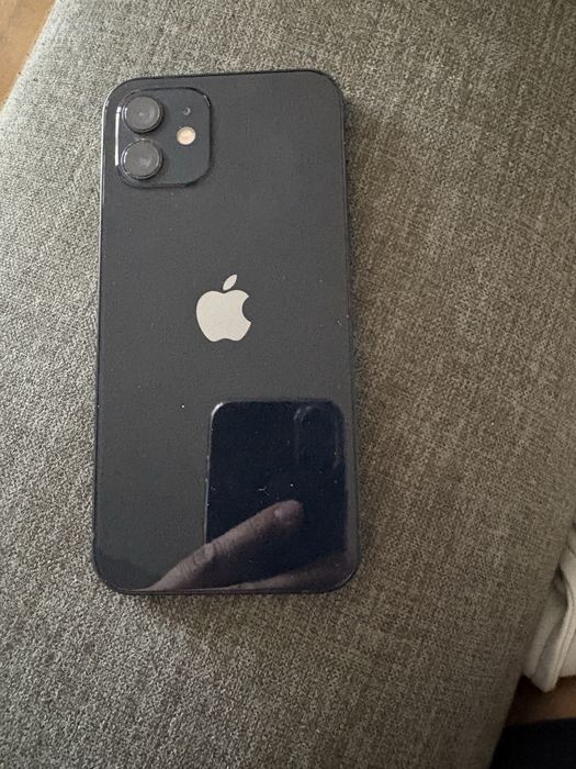Iphone 12 64Gb черен
