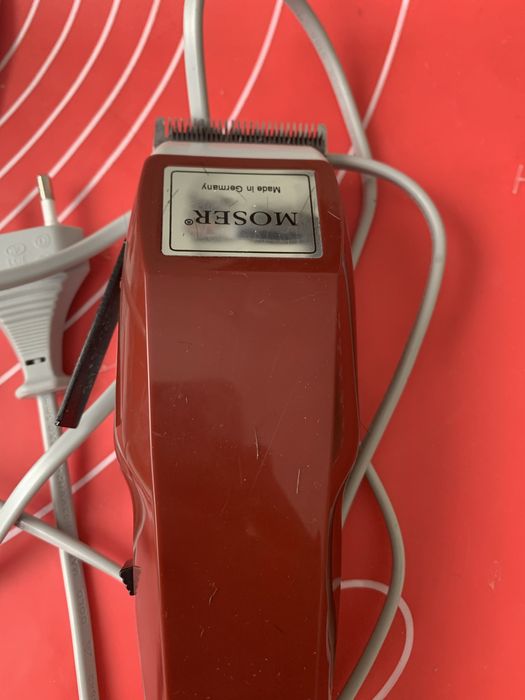 Продаю машинку для бритья волос