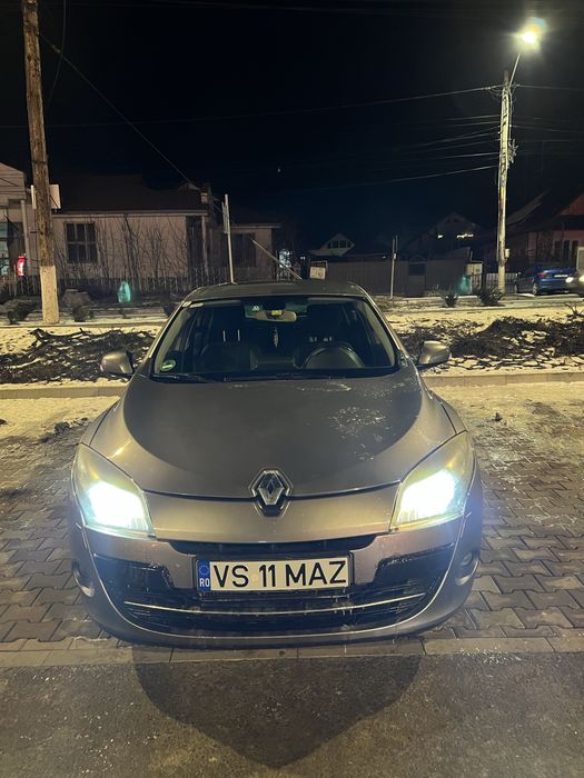 Renault Megane 3 2009 • 2.0 dCi 160 CP