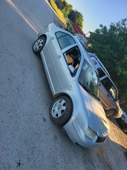 Бора 2.0 бензин НА ЧАСТИ