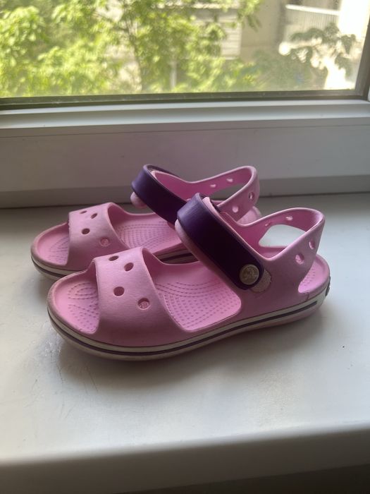 Продам Crocs для девочки