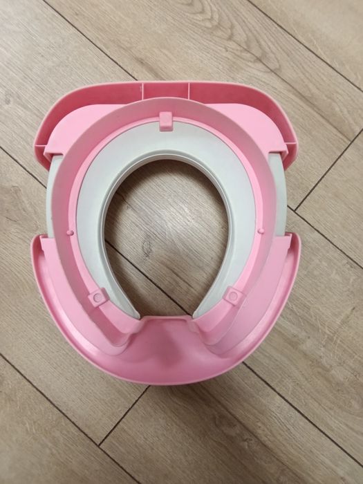 Продам детское сиденье для унитаза