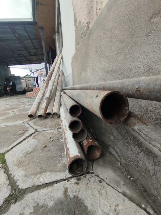 Окна и трубы срочно продаю