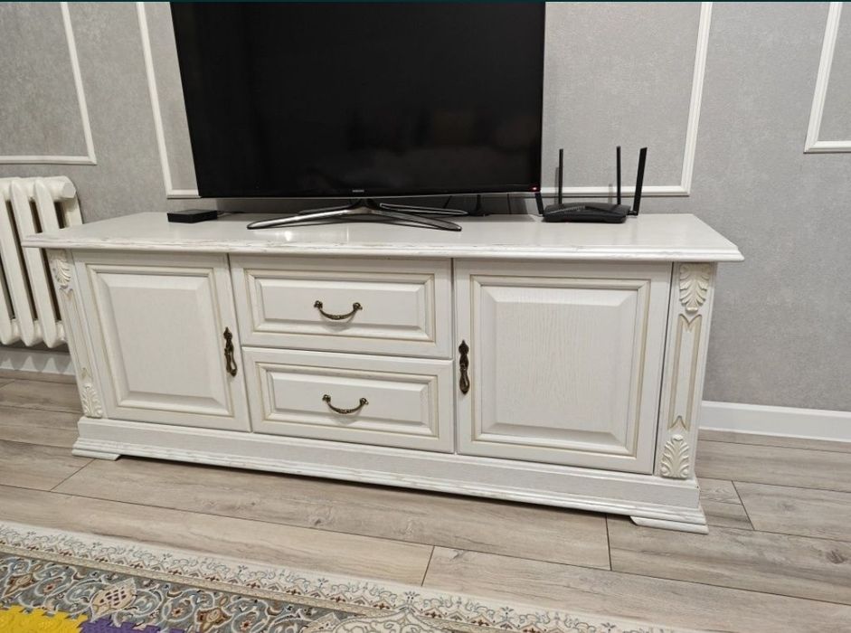 Тумба витовт.          .