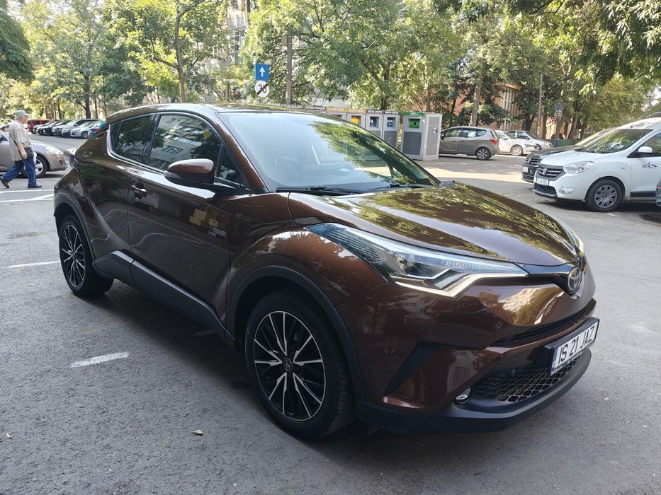 Toyota C-HR Lounge , fabricație 2018 , 67000 Km