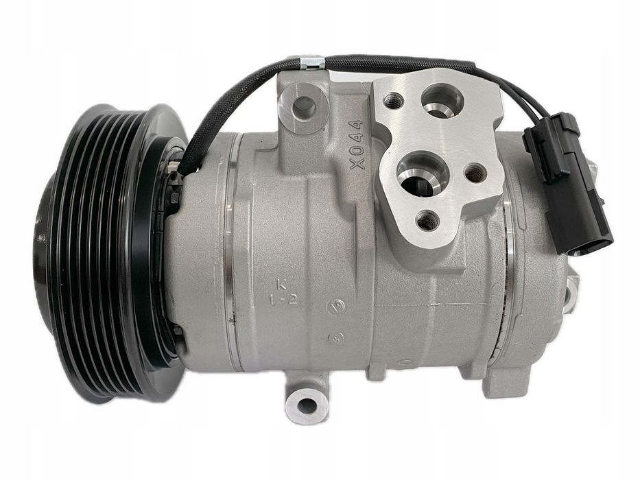Compresor AC, aer conditionat Chrysler 300C 202011; Dodge Charger 202023, Magnum 202010, 2.7 V6, de tip Denso, mufa: 15,5, OE 55111034AA, Th-Series