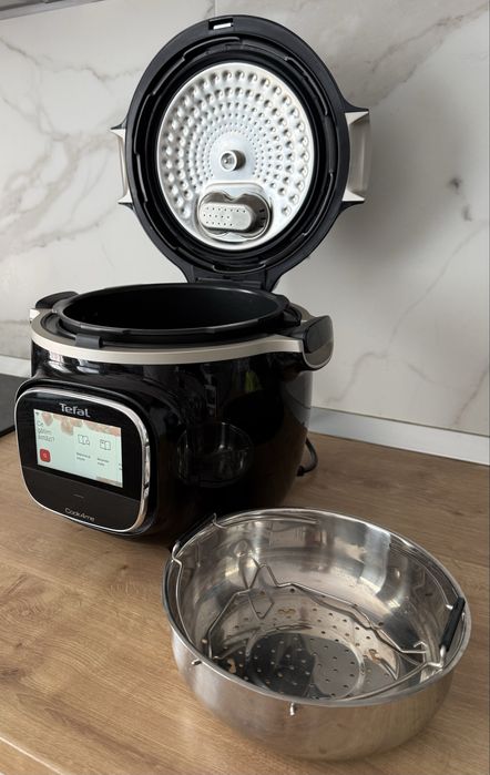 Multicooker inteligent cu gatire sub presiune Tefal Cook4me Touch CY912831