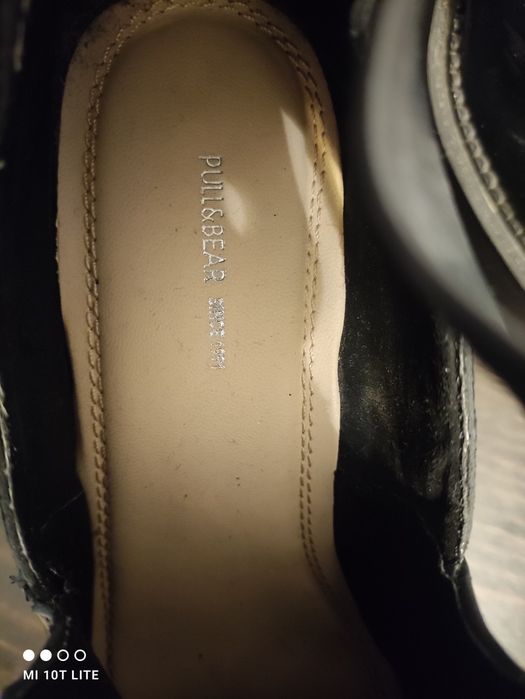 Обувки pull and bear