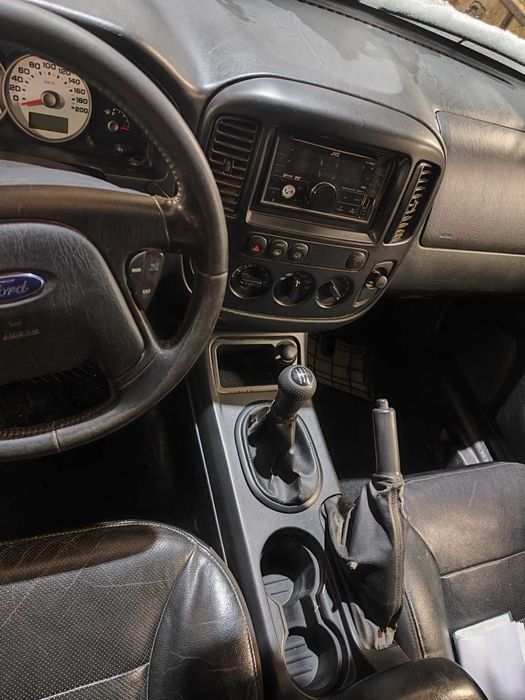 Ford Maverick 2.3 бензин на части