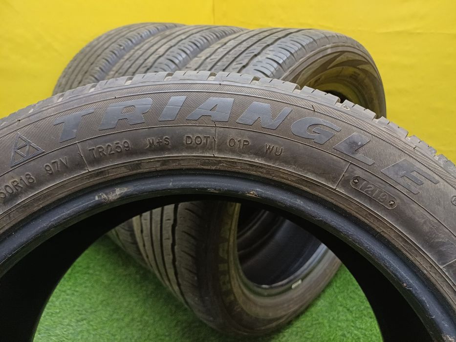 Шины 235/50 R18 Triangle комплект.