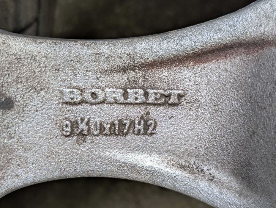 Borbet T, 17" 8J cu 9 1/2 J ET35 5x120