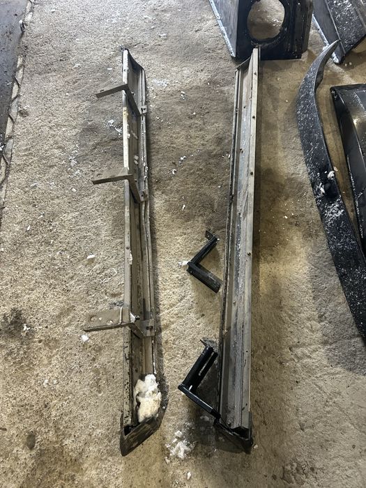 Подножки на геледваген