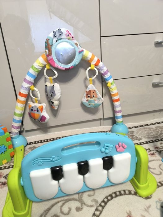 Две активни гимнастики за бебета