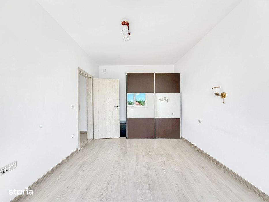 2 Camere | Etaj 2/3 | Apus Spectaculos | Central Giroc | Comision 0