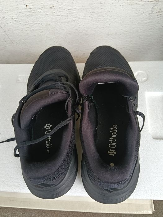 De vânzare adidas