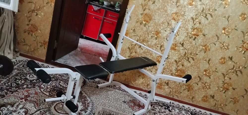 Штанги 2шт, лежак жим лёжа новый, гиря  2шт