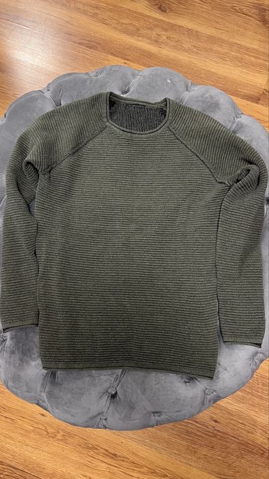 Суитчъри (худи) и пуловери