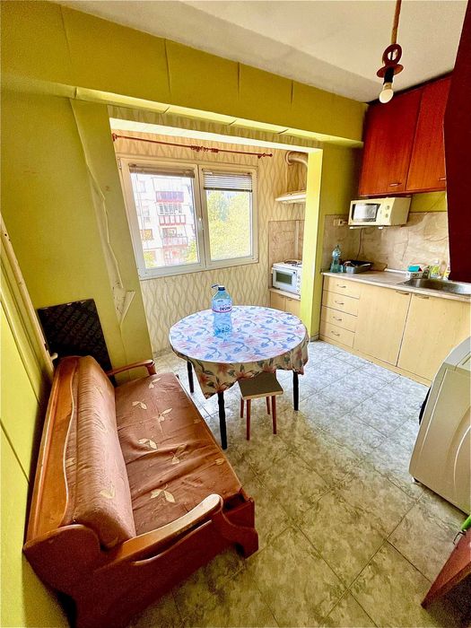 Продава се Едностаен апартамент в Плевен, Сторгозия - 41 кв.м за 1391 €/кв.м - Снимка #2