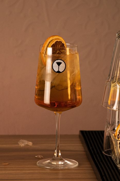 Cocktail Bar Mobil & Tort de Shot-uri – Evenimente de Neuitat!