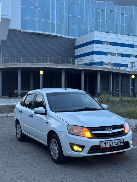 Lada granta 2018 год