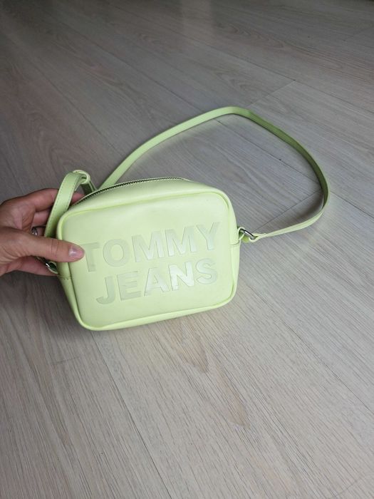 Geanta crossbody Tommy Hilfiger Tommy jeans