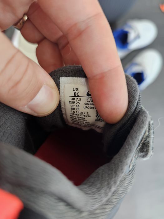 Маратонки Nike 25 номер