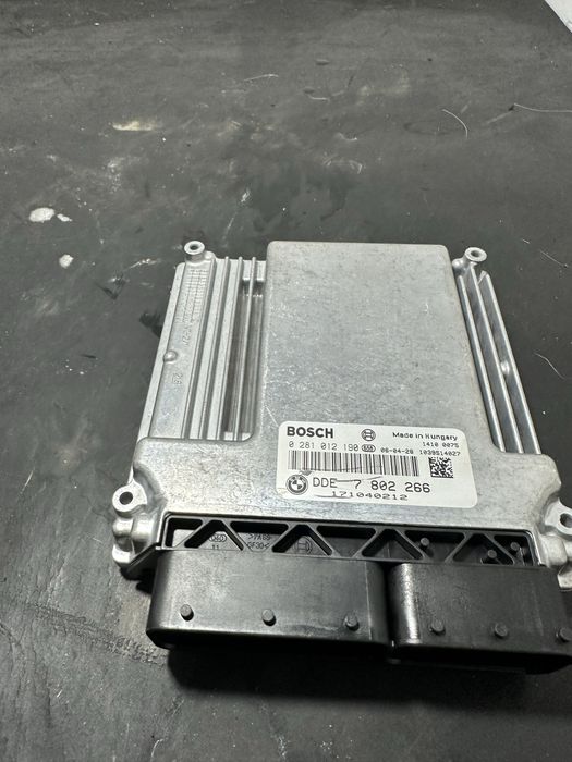 Calculator ECU motor BMW Seria 5 2.5 diesel 525d E60 E61 | 7802266