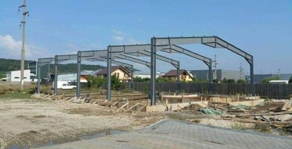 Vand hală metalică structura