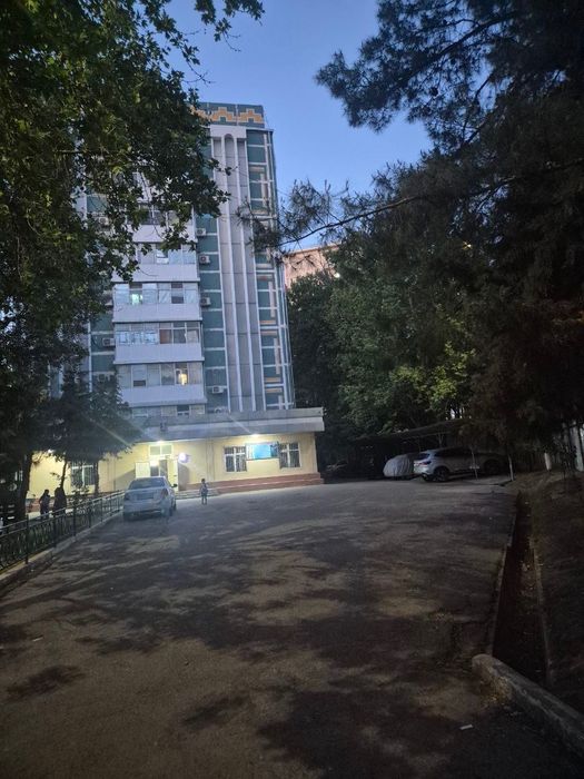 СРОЧНО! 3х комнатная квартира вузгородок