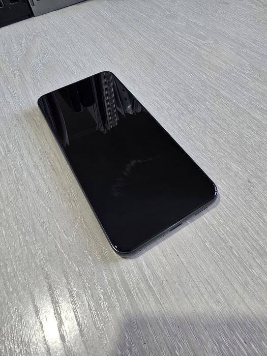 Продам Samsung S22 128gb