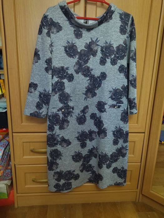 Продам Женский пуховик