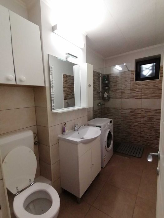Ap. 2 camere, parter, str. Careiului, vis-a-vis de Shopping City Satu Mare
