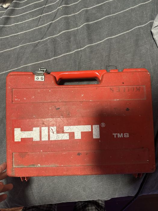 Bormasina hilti