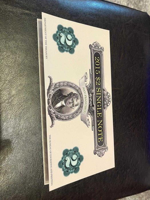 Bancnota 2 dolari in pliant emisa de rezerva bancii federale americane