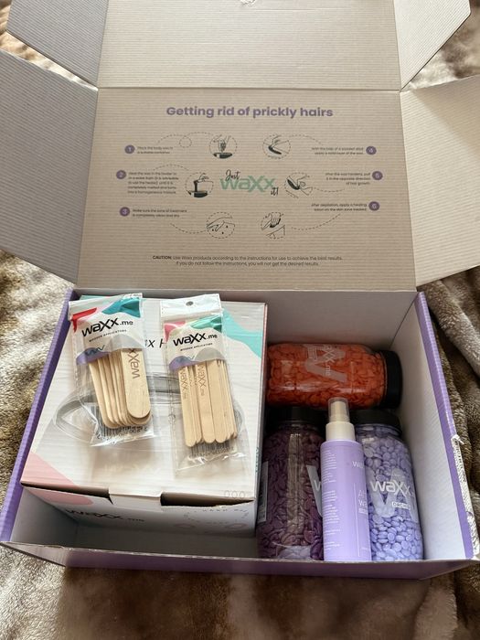 Продавам кола маска на Wax Me