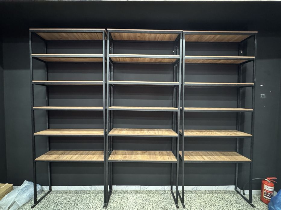 Продам 3 шт стеллажи