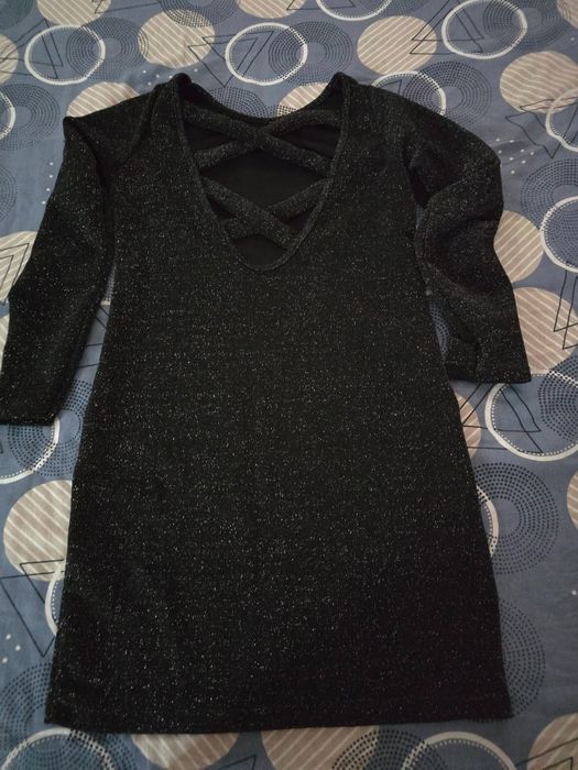 Нова рокля с ламе размер М