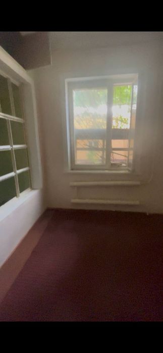 Bodomzor kvartira Srochna sherikchilikga 650 mingdan 3 ta bola