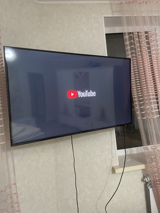 Телевизор Samsung топовый