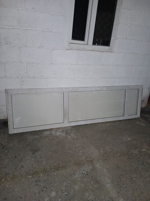 Продам пластиковую перегородку