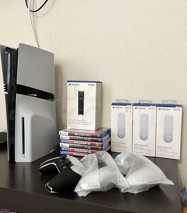 Playstation 5 pro 2TB