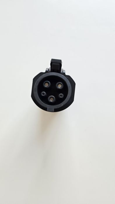 Адаптер Type 2 към Type 1