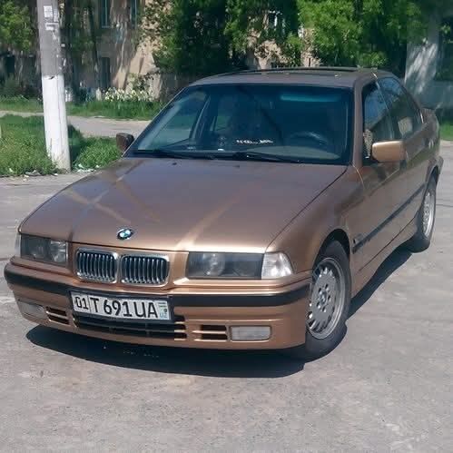 Продаю свой е 36 BMW.318 кабан