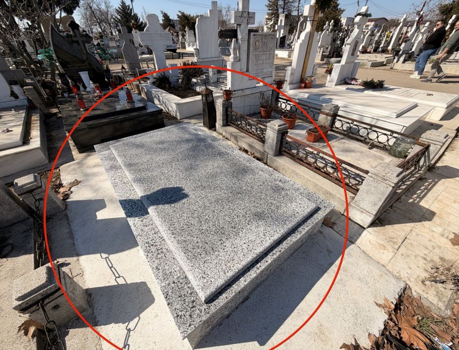 Loc de veci cimitir Bolovani Ploiesti pozitie excelenta