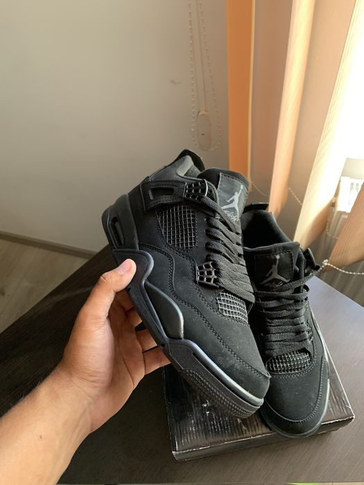 Jordan 4 Black Cat 42