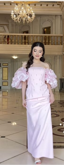 Продаю очень красивое платье